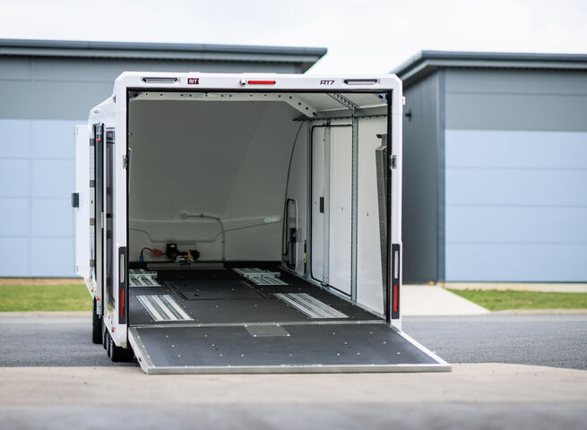 Race Transporter 7 -Rent