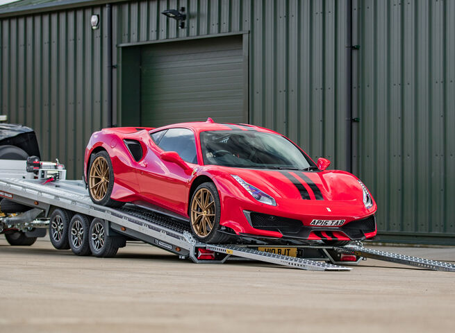 Otevřené přívěsy pro automobily