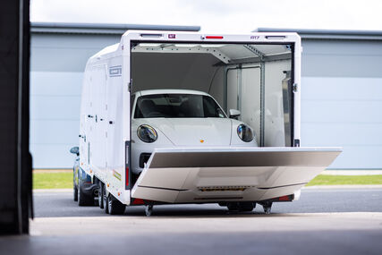 Elektricky ovládané zadní dveře