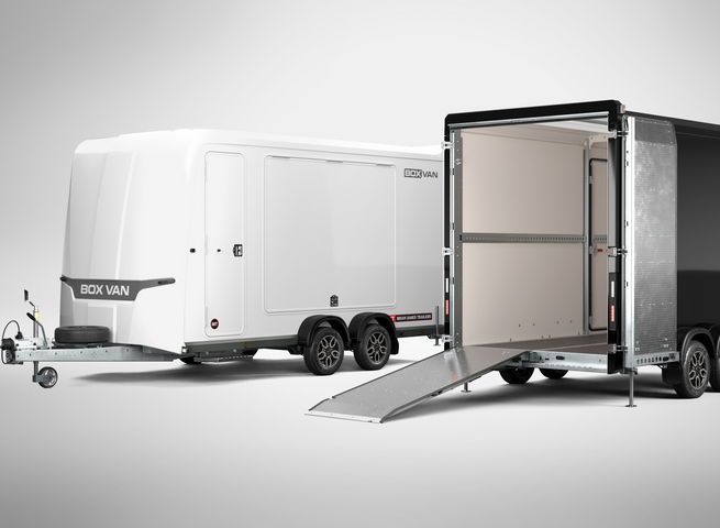 BOX VAN 4018 - Black