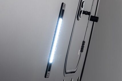 Boční couvací světlo