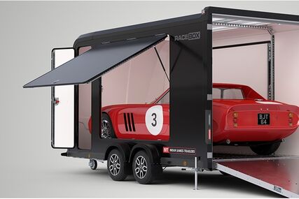 Boční křídlové dveře