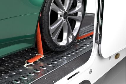 Napínací popruhy kol s vedením přes pneumatiky